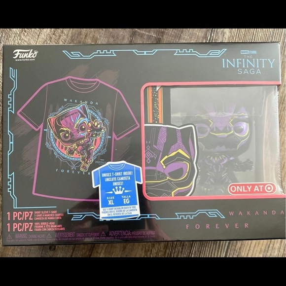 Black Panther Funko Set - Picture 6 of 7